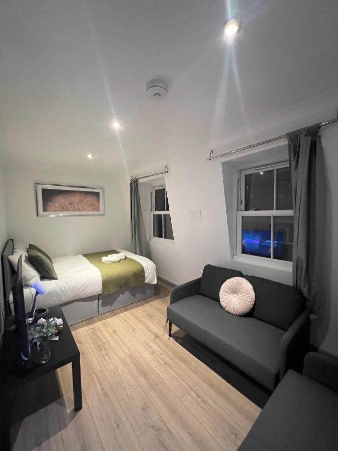 3 Bedroom Flat In King'S Cross, St Pancras'S. 8 People ロンドン エクステリア 写真