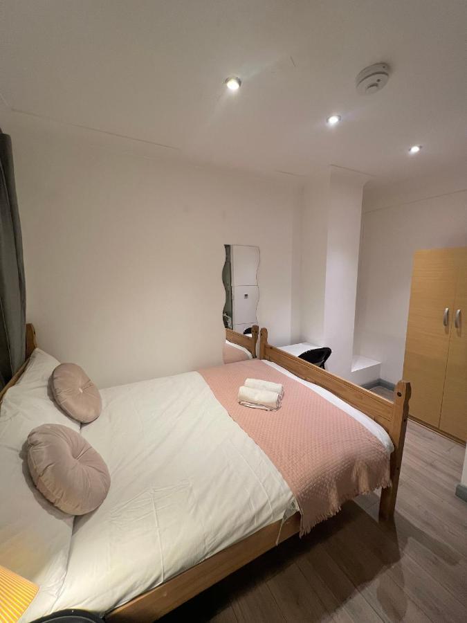 3 Bedroom Flat In King'S Cross, St Pancras'S. 8 People ロンドン エクステリア 写真