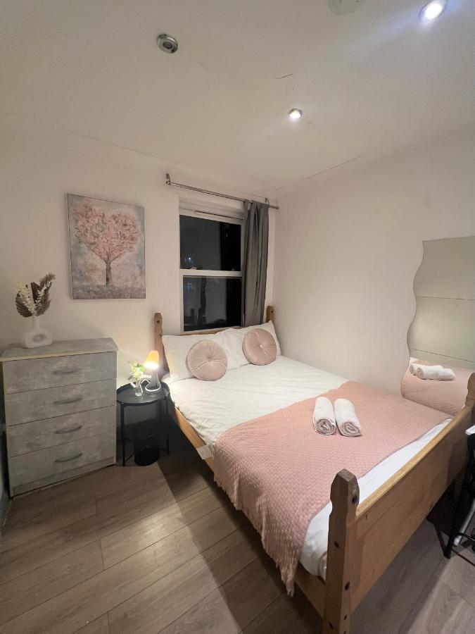 3 Bedroom Flat In King'S Cross, St Pancras'S. 8 People ロンドン エクステリア 写真